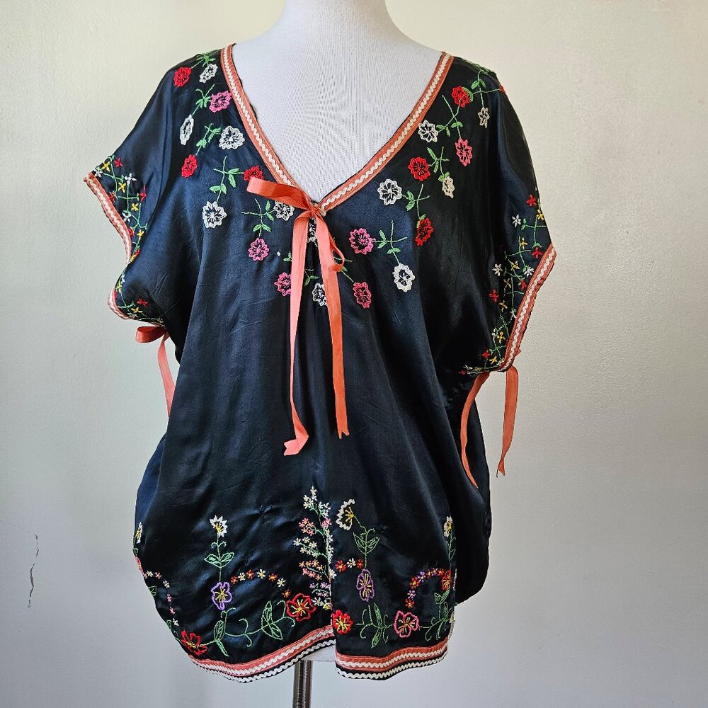 Antique Vintage 20s 30s Black Handmade Embroidered Beach Pajama Top Blouse M/L